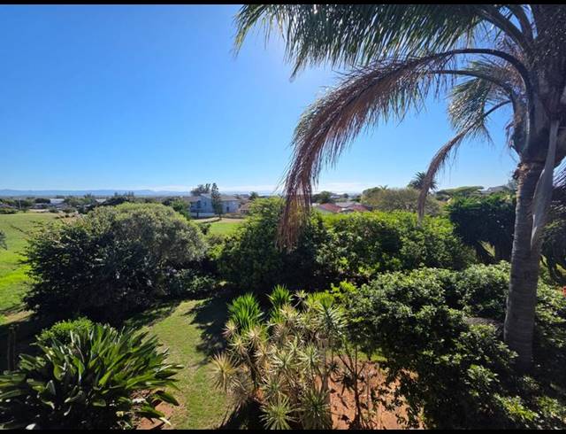 4 BEDROOM HOUSE FOR SALE IN WAVECREST